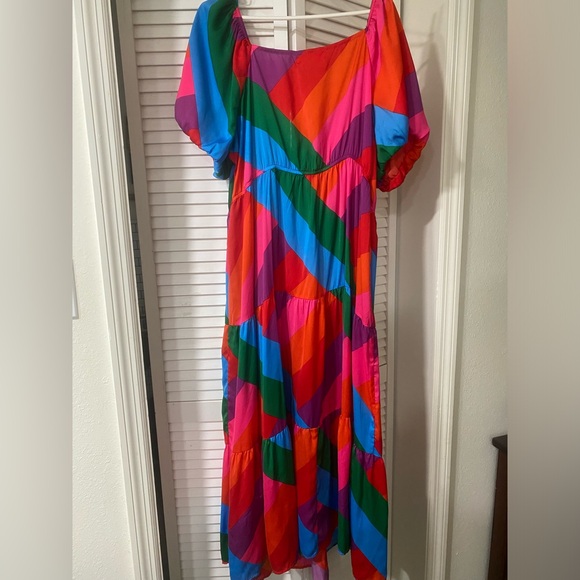 Colorful Maxi Dress - Picture 4 of 4